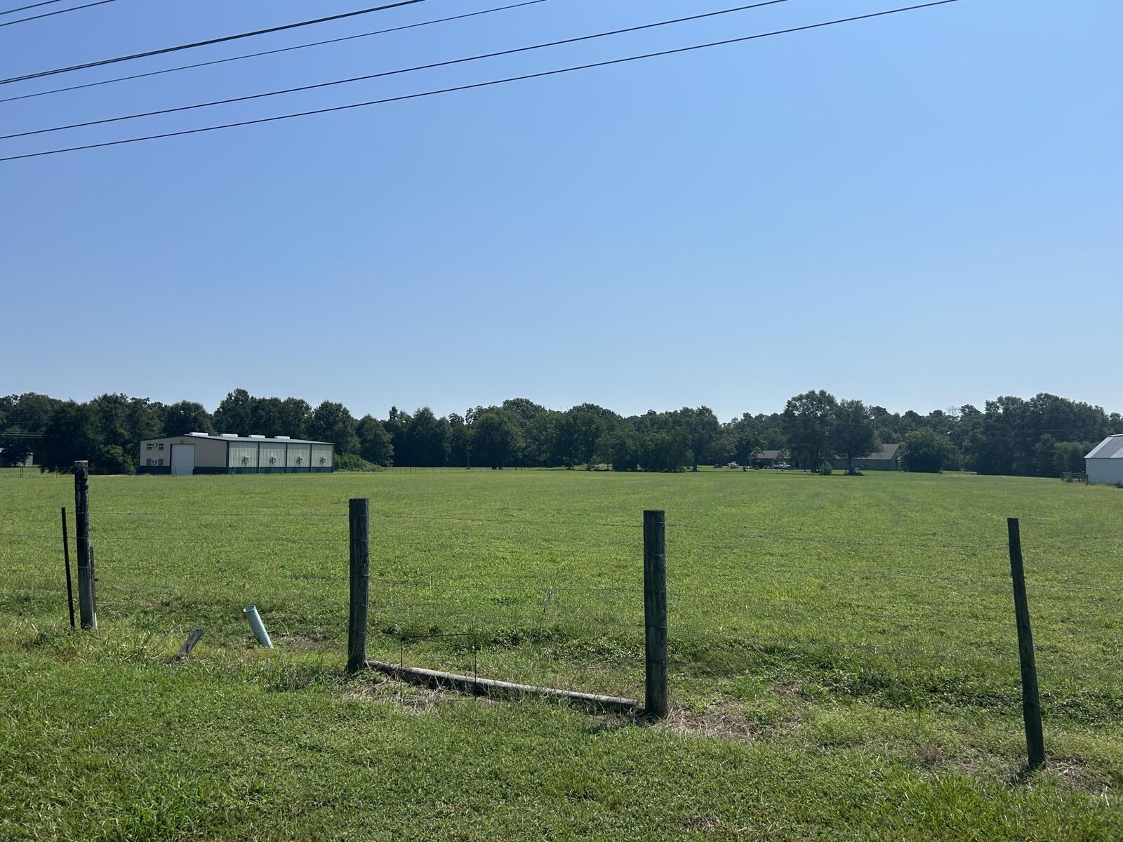 Property Photo:  La-27  LA 70634 