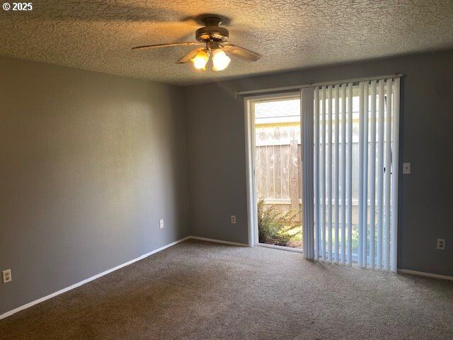 Property Photo:  8406 NE 105th Ave  WA 98662 