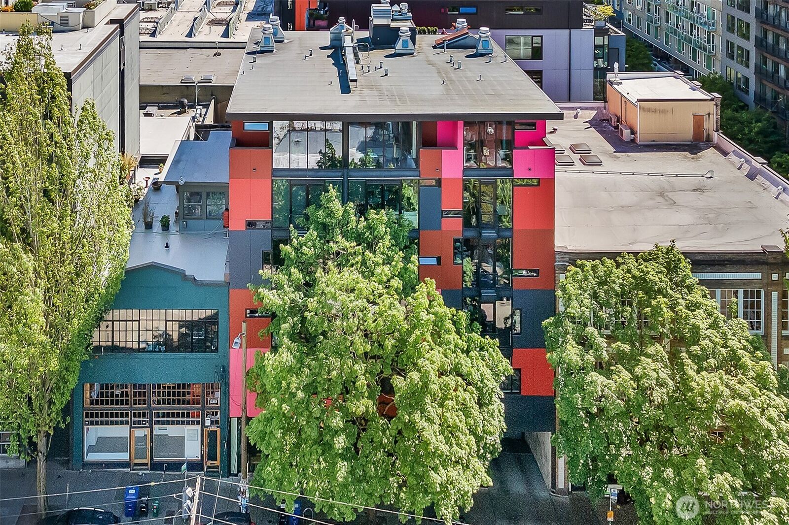 Property Photo:  1111 E Pike Street 203  WA 98122 