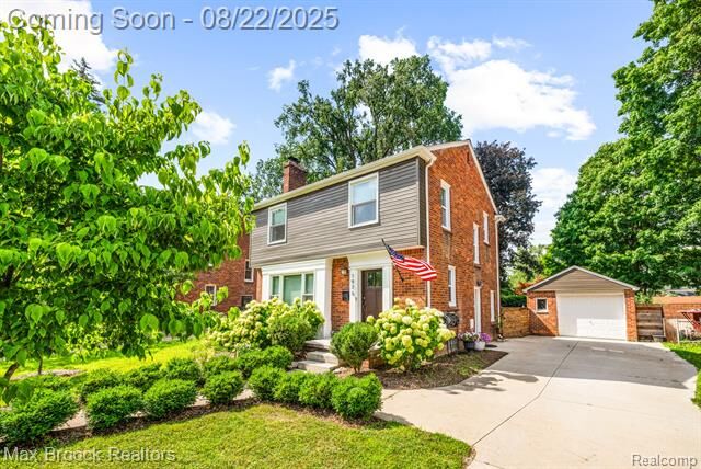 Property Photo:  1978 Catalpa Drive  MI 48072 