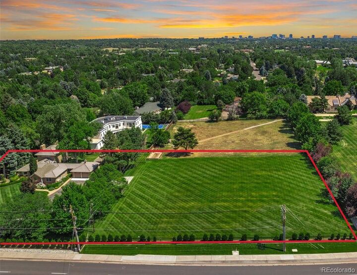 Property Photo:  4602 S University Boulevard  CO 80113 
