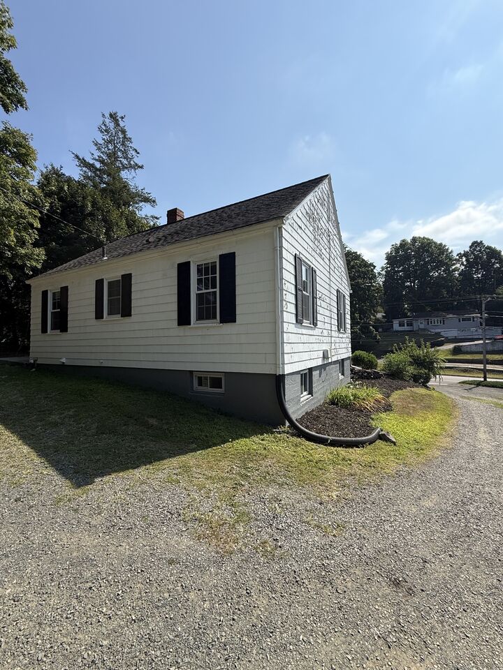 Property Photo:  478R Main Street  CT 06422 