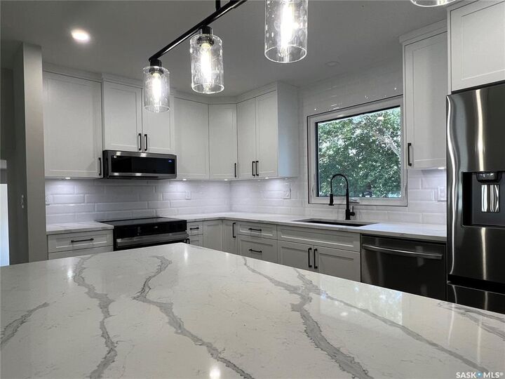 Property Photo: 27 Laubach Avenue SK S4S 6C3
