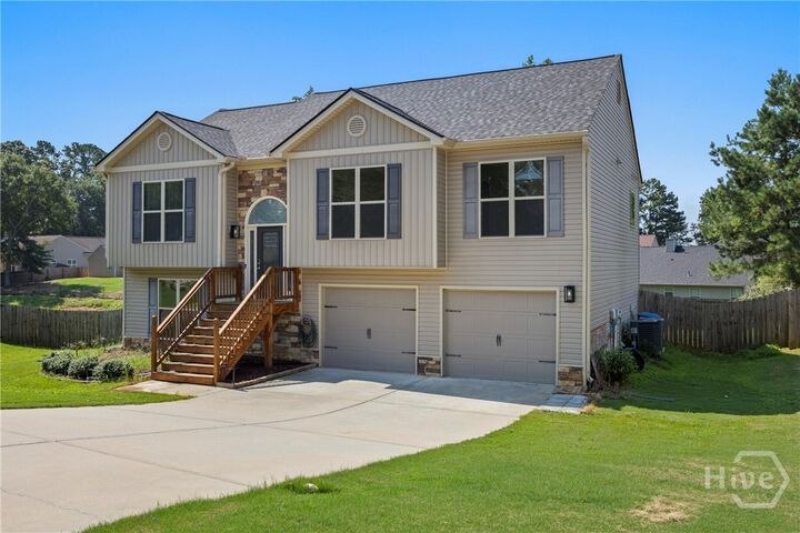 Property Photo:  1529 Blakewood Trail  GA 30620