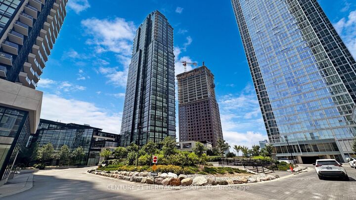 Property Photo: 2910 Highway 7 Road W 405 ON L4K 0H8