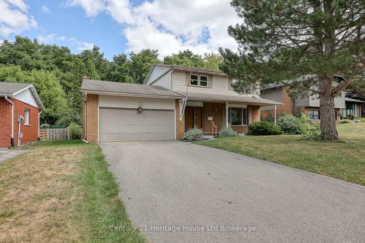 Property Photo: 10 Grenville Street ON N5C 3N3