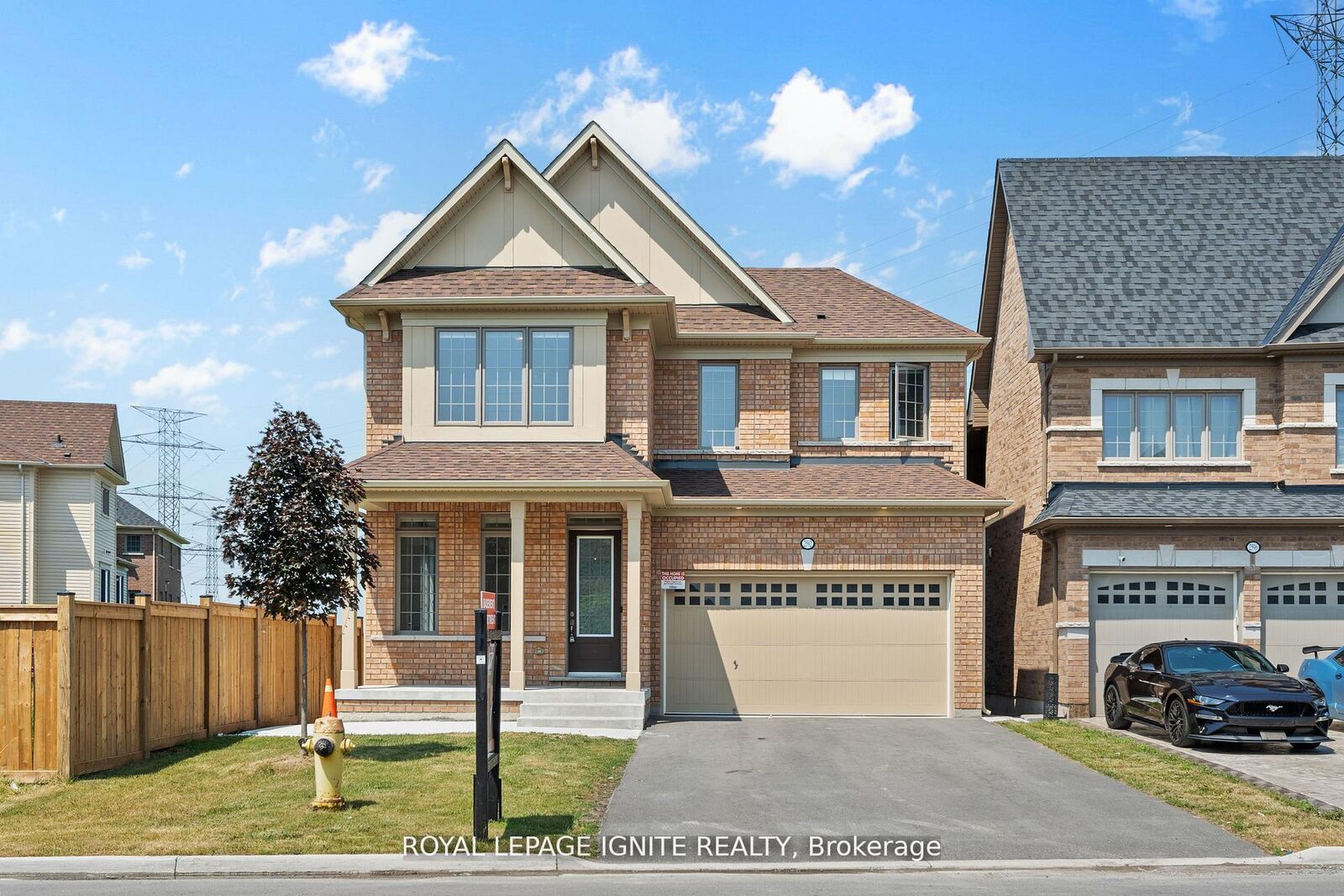Property Photo:  2592 Craftsman Drive  ON L1L 0R4 