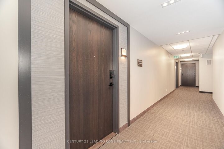 Property Photo:  56 Lakeside Terrace 613  ON L4M 0L4 