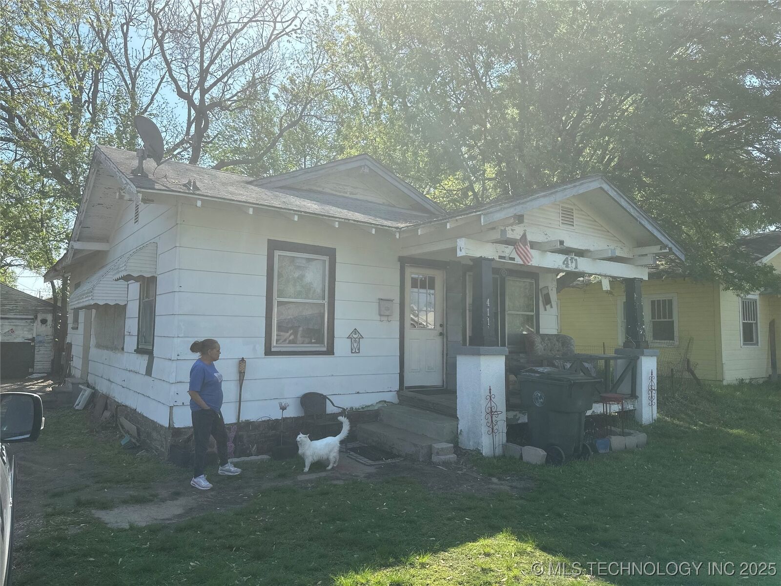 Property Photo: 411 N Sherman Avenue OK 74447