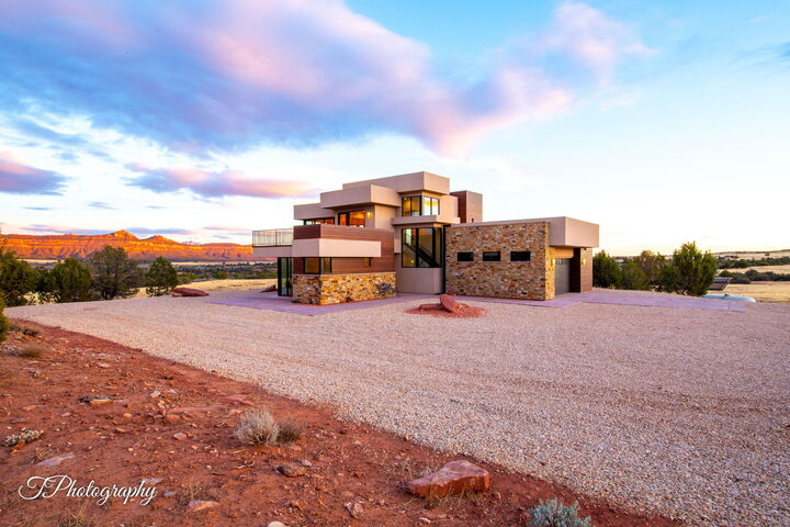 Property Photo: 4907 N Mesa Rd UT 84779
