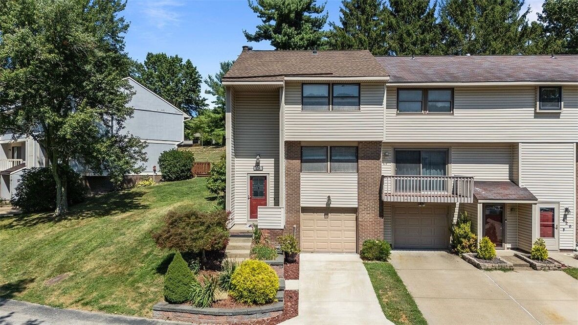 Property Photo: 624 Deer Watch Rd PA 15017