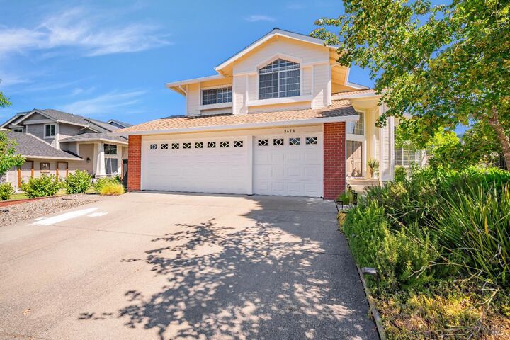 Property Photo:  9616 Berkshire Way  CA 95492 