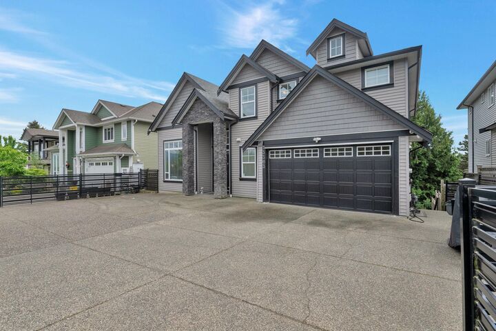 3363 Horn Street 7  Abbotsford BC V2S 7B3 photo