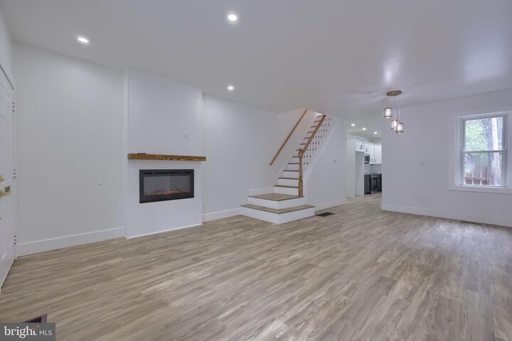 Property Photo:  610 E Madison Street  PA 17602 