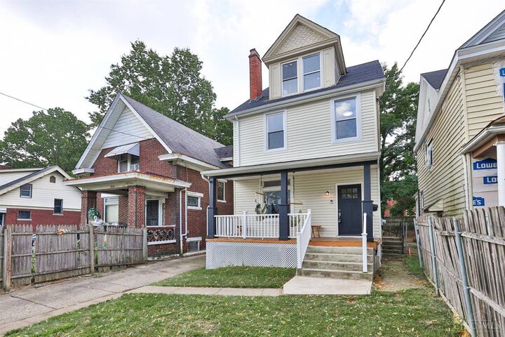 1853 Kinney Avenue  Cincinnati OH 45207 photo