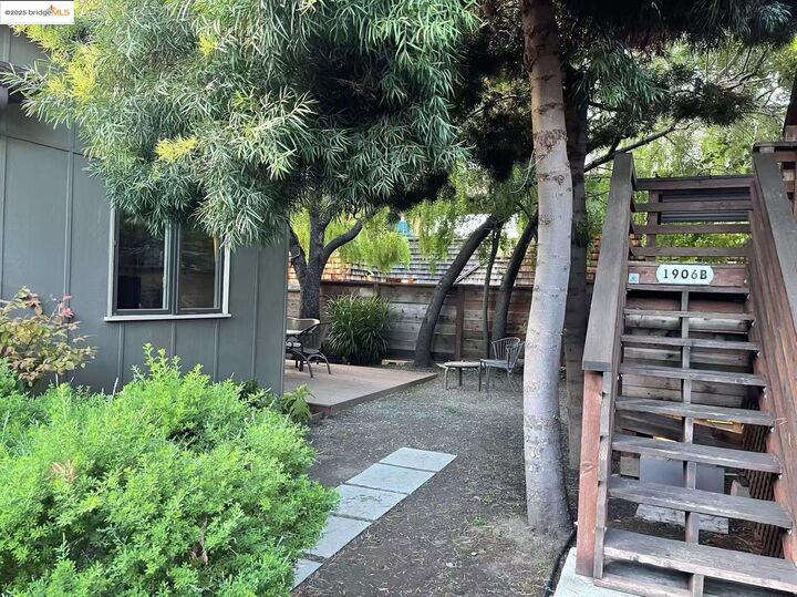 Property Photo:  1906 Bonita Ave  CA 94704 