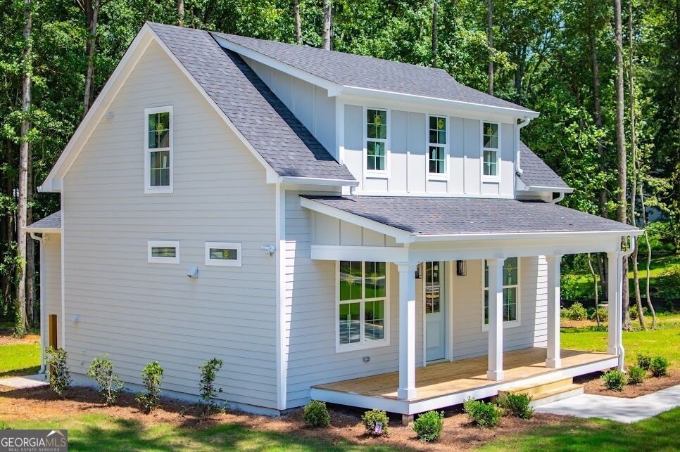 Property Photo: 479 West Avenue GA 30108