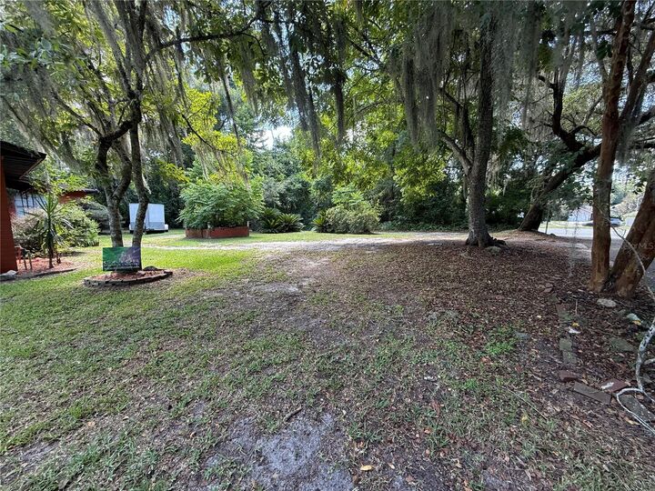 Property Photo:  1830 SW Williston Road  FL 32608 