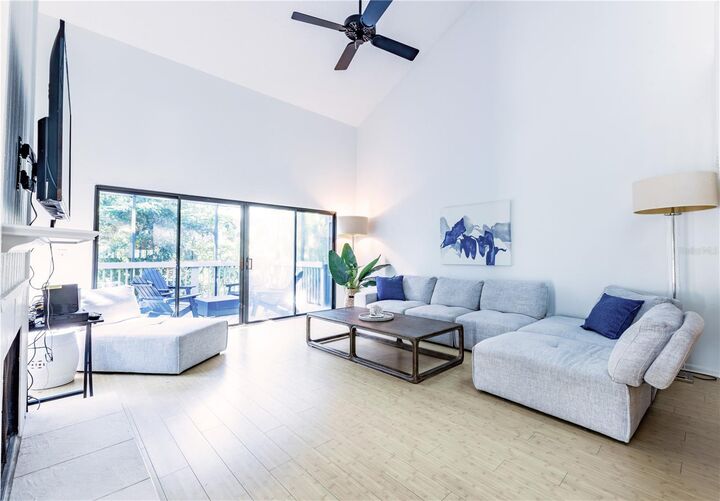 Property Photo: 1473 Landings Circle 44 FL 34231