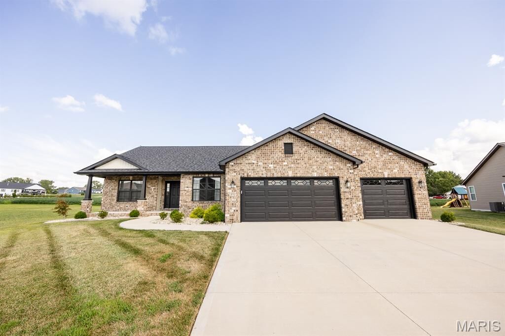 Property Photo: 3772 Osprey Court IL 62221