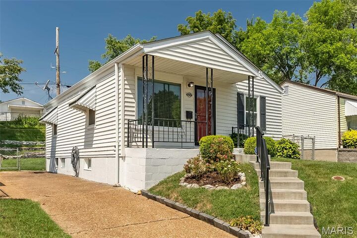 Property Photo:  3265 Voerster Avenue  MO 63139 