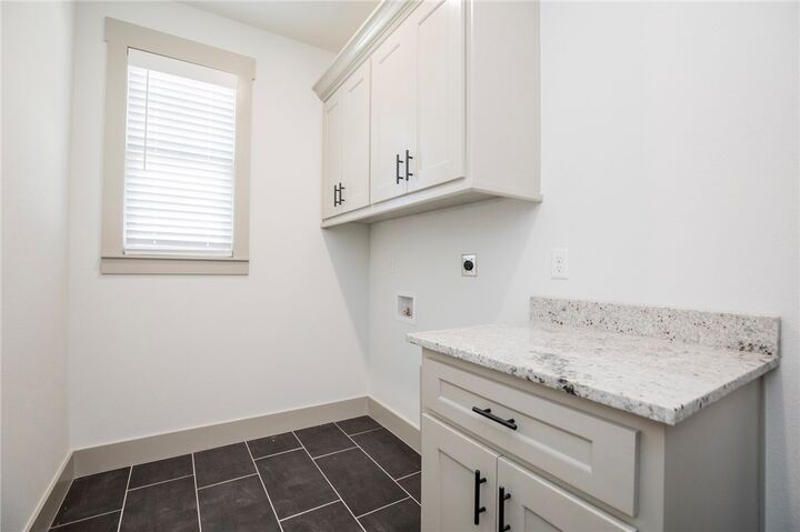 Property Photo:  108 White Oak Street  AR 72734 