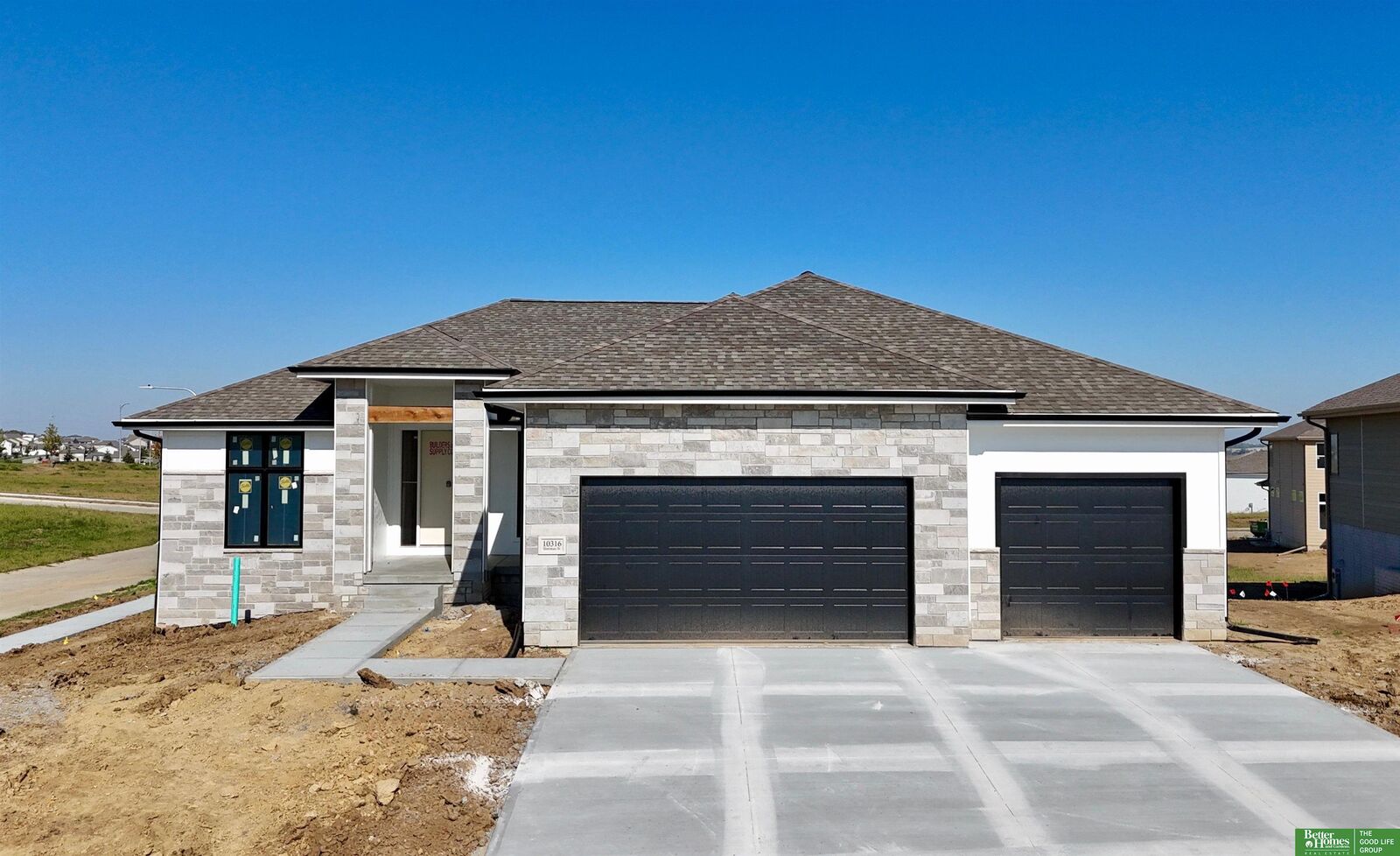 Property Photo: 10316 Sherman Street NE 68046