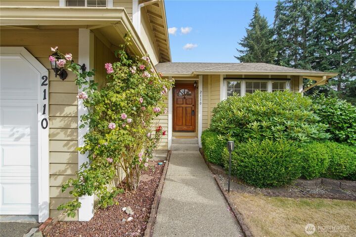 Property Photo: 2110 148th Street E WA 98445