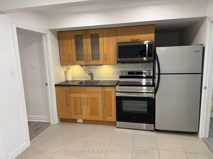 Property Photo: 23 Argonne Crescent ON M2K 2K2