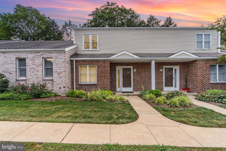 19 Woodland Estate  Lebanon PA 17042 photo