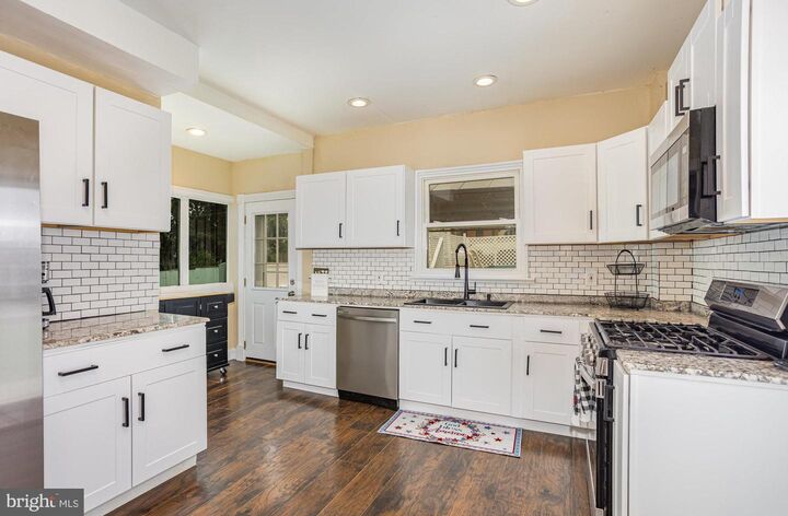 Property Photo:  2128 Boas Street  PA 17103 