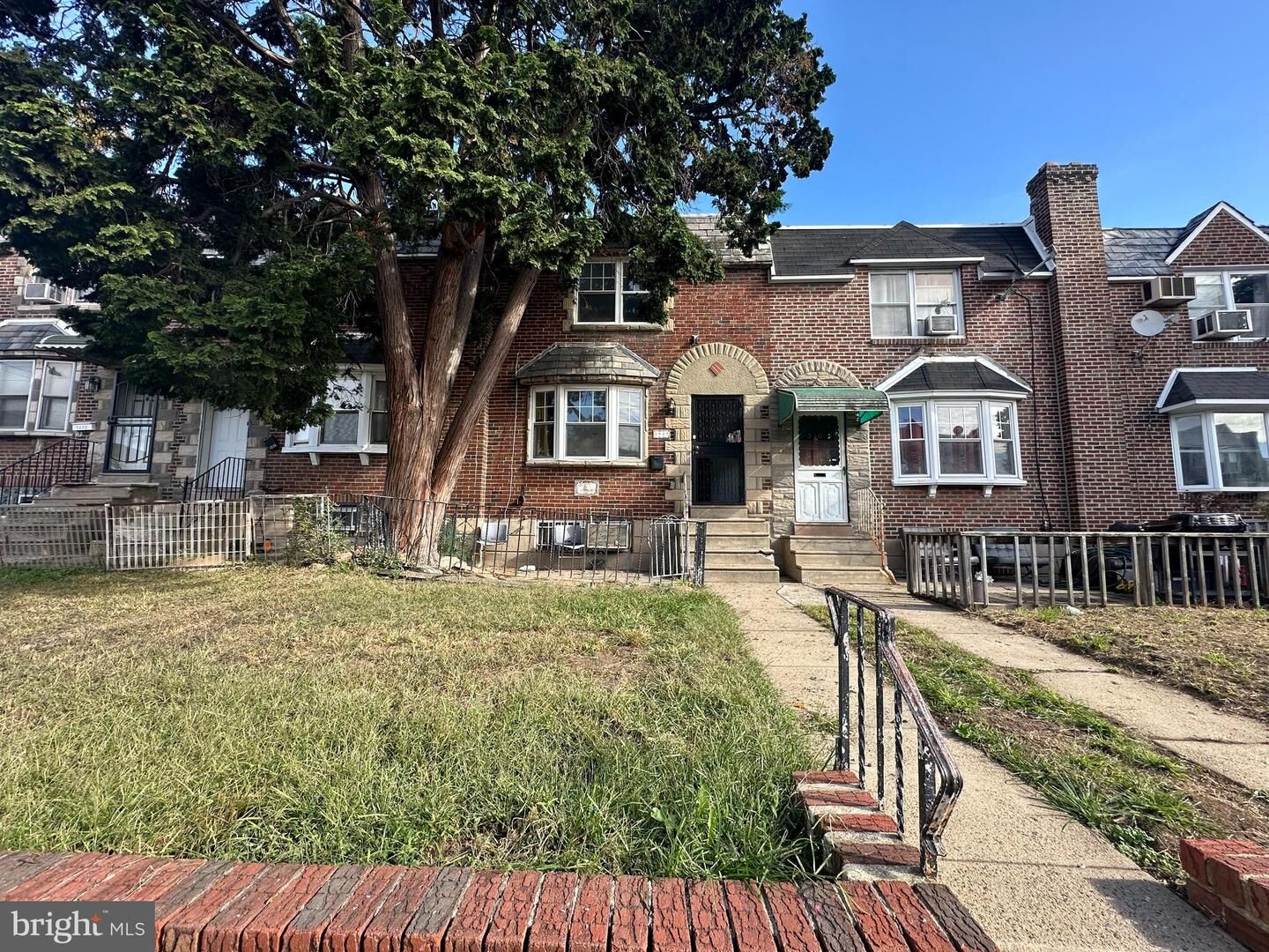 Property Photo: 1507 Benner Street PA 19149