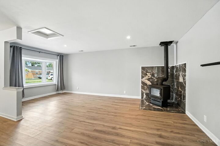 Property Photo: 3316 Suwanee Court OH 45244