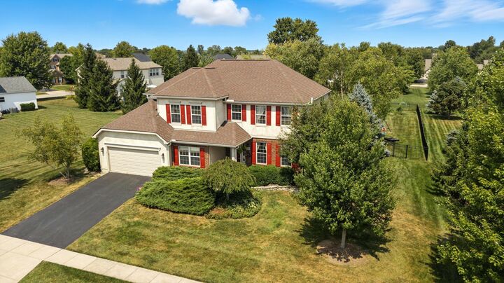 Property Photo:  5386 Polar Drive  OH 43035 