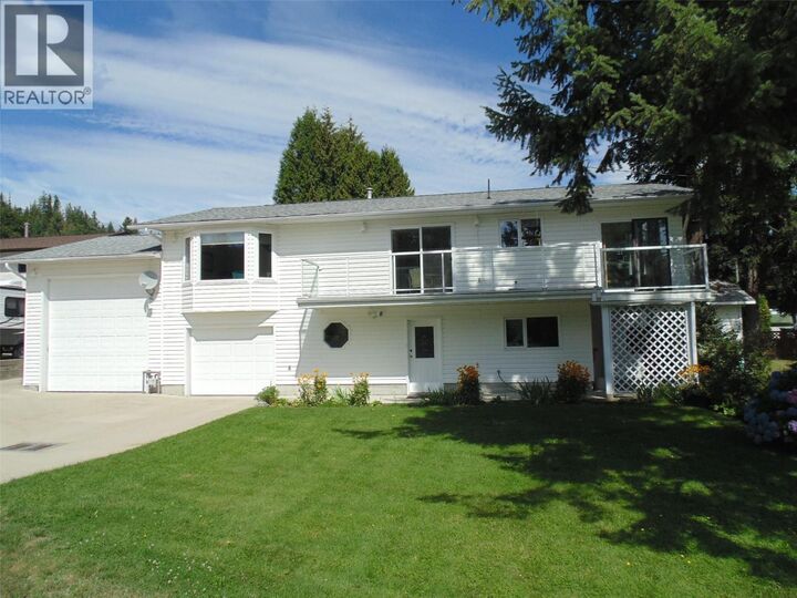 Property Photo: 2274 10th Avenue BC V1N 2Z7