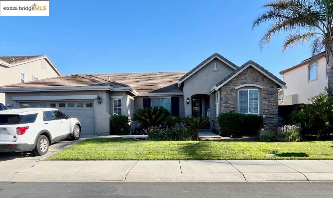 Property Photo:  6160 Seneca Cir  CA 94505 