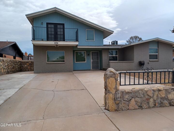 Property Photo: 3316 Slocum Street TX 79936
