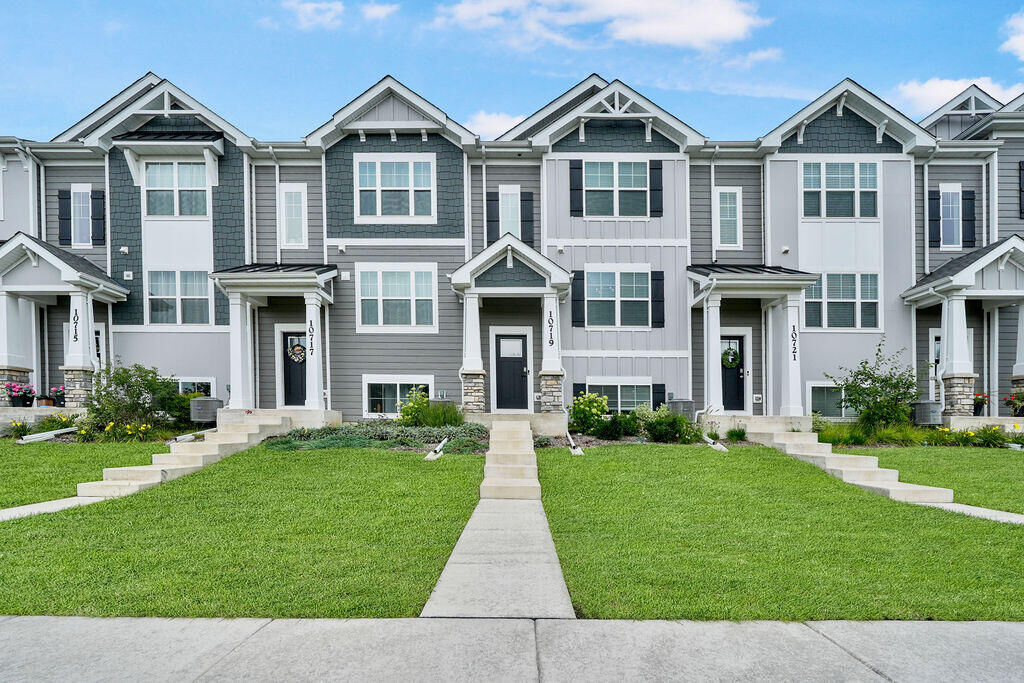 Property Photo: 10719 Violette Way IN 46373