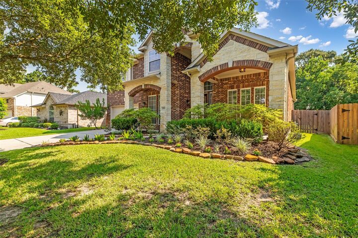 Property Photo:  13954 Sawmill Run Lane  TX 77044 