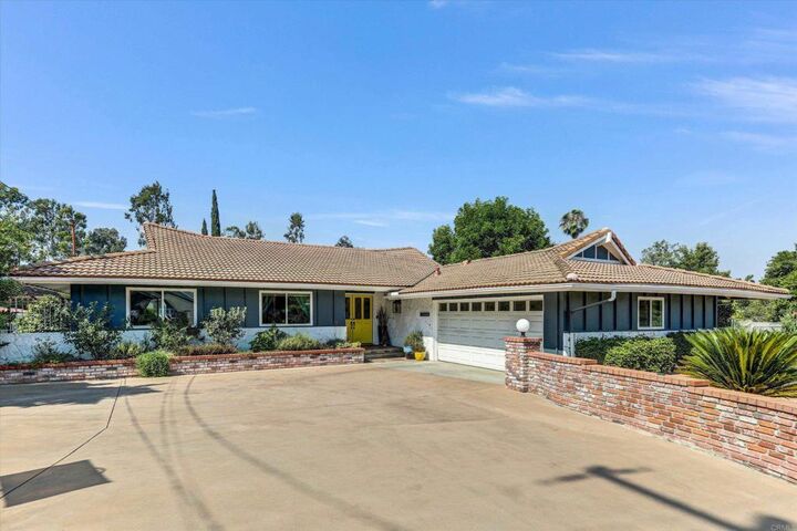 Property Photo:  11228 Horizon Hills Drive  CA 92020 