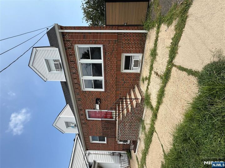 Property Photo:  68-70 Naples Avenue 1  NJ 07109 