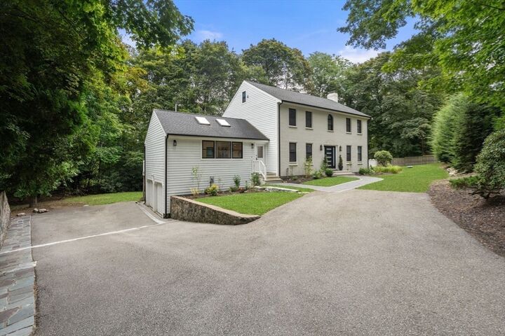 Property Photo: 7 Garden Road MA 02481