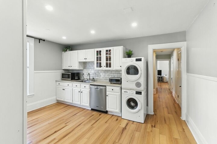 Property Photo: 35 Locust St 3 MA 01923