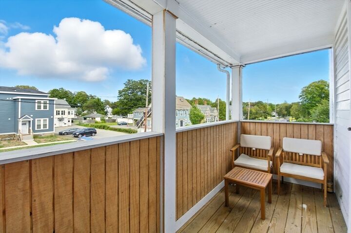 Property Photo:  35 Locust St 3  MA 01923 