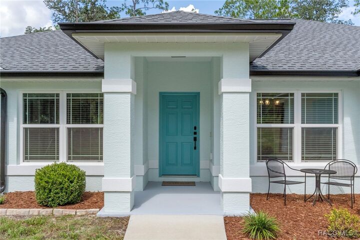 Property Photo: 552 SW Hunter Hill Avenue FL 34431
