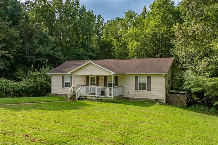 572 Alvis Lane  Winston-Salem NC 27107 photo