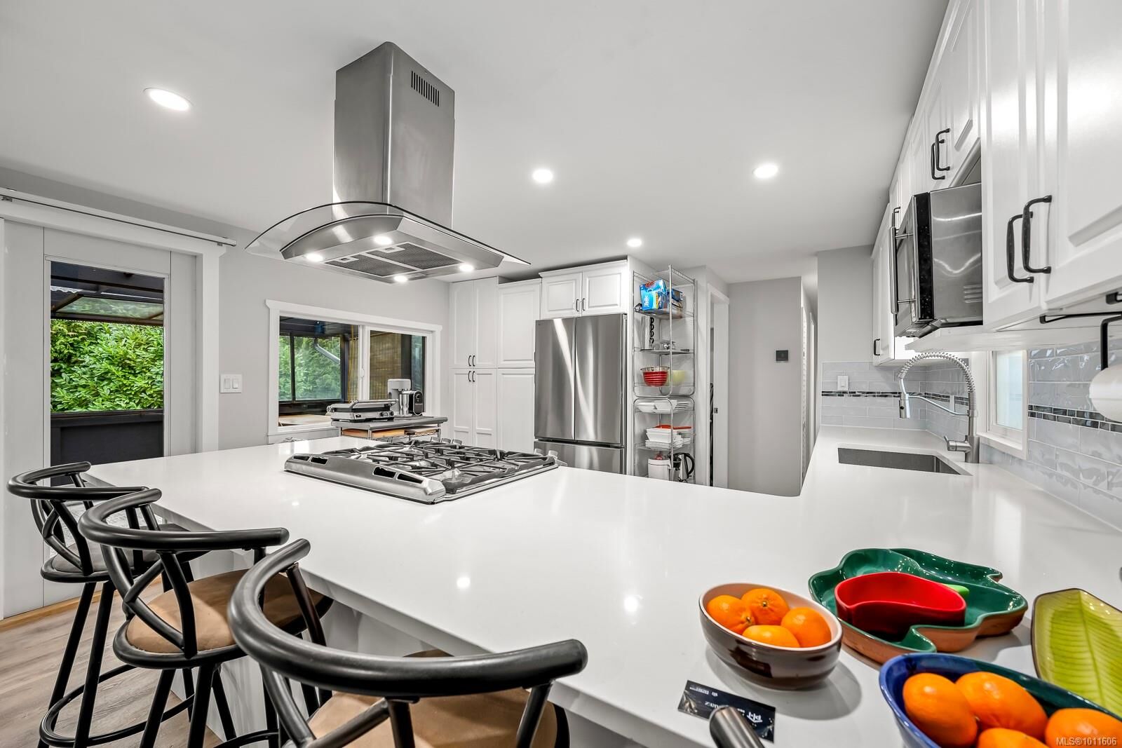 Property Photo: 2625 Mansfield Dr 28 BC V9N 2N2
