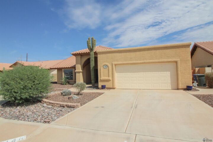 Property Photo: 1146 W 37 Ln AZ 85365