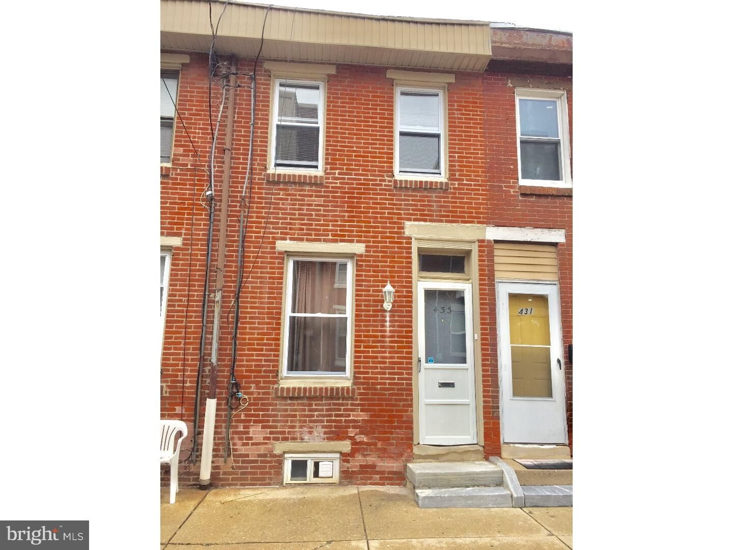 Property Photo: 433 Cross Street PA 19147
