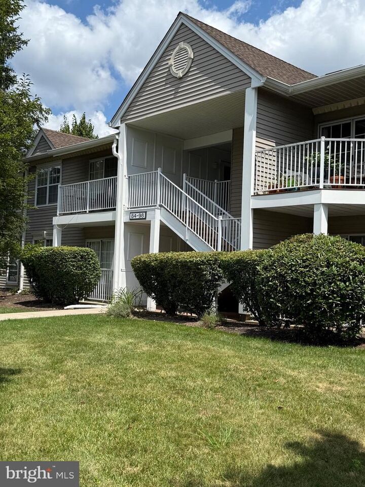 88 Lindsey Court  Franklin Park NJ 08823 photo